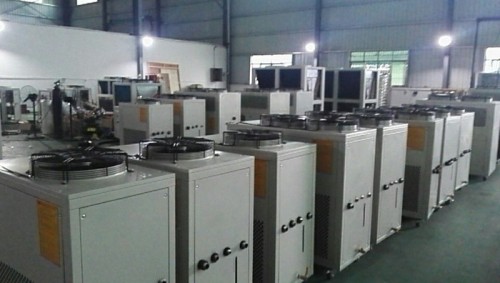 低溫冷水機(jī)組的聯(lián)鎖參數(shù)如何調(diào)整？